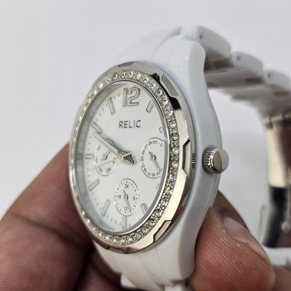Relic Watch Women 38MM White Dial‎ Day Date White Band 6" Wrist New Battery - Picture 3 of 12